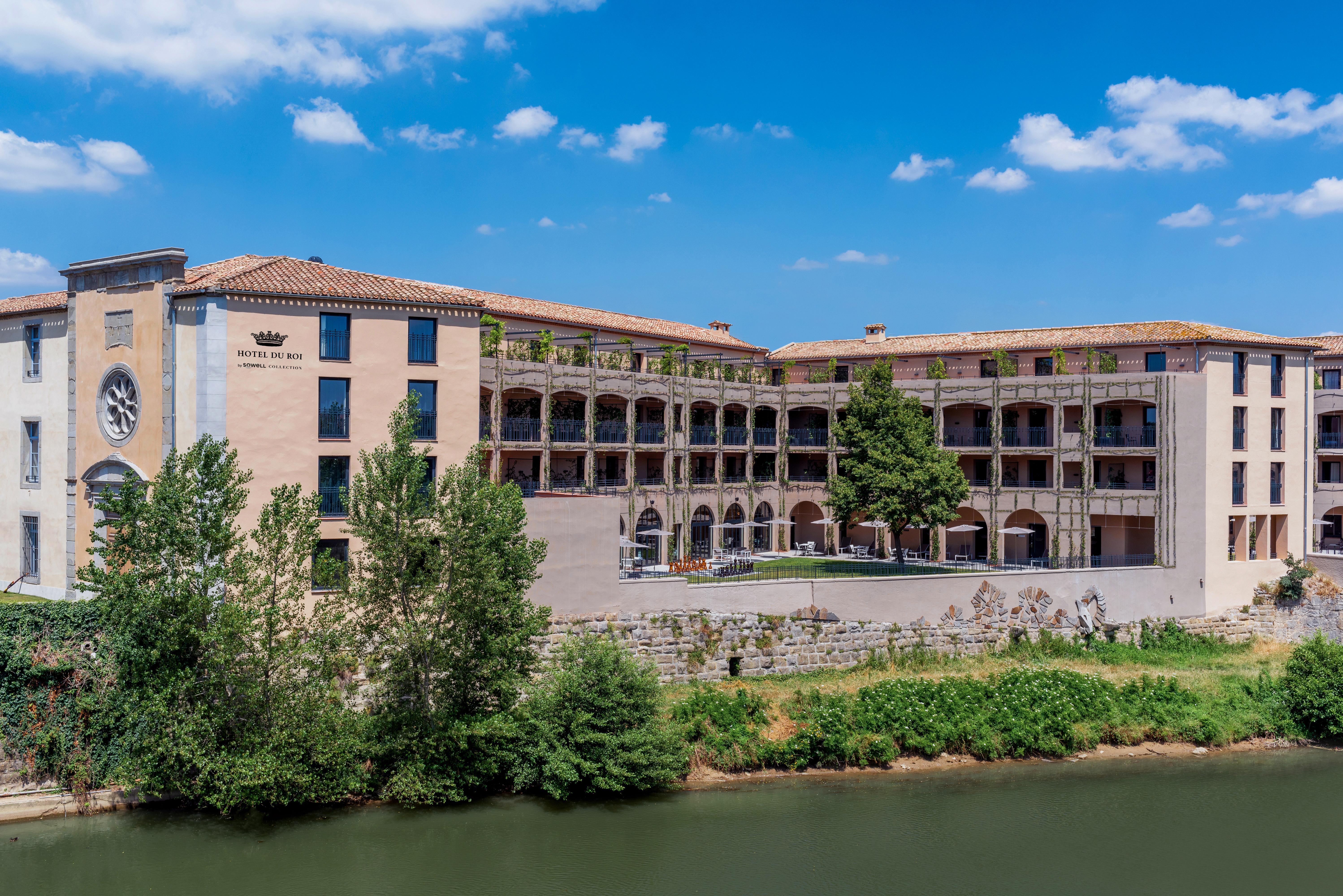 Hotel Du Roi & By Sowell Collection